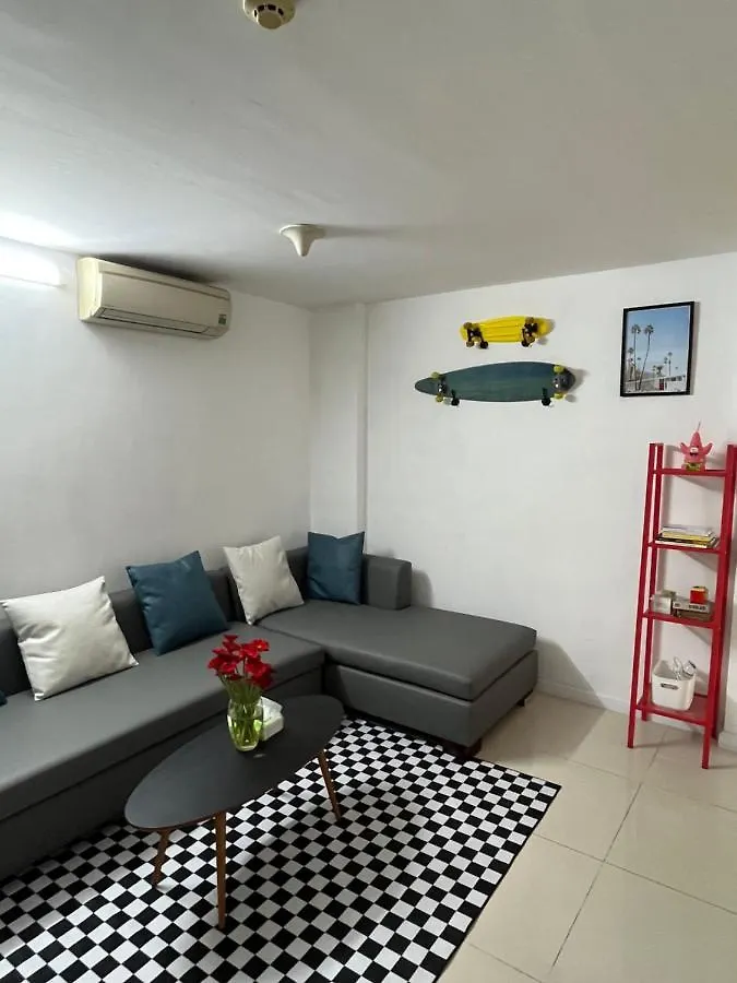 Private Apartment In District 1 - Apt Liberte Ho Chi Minh City Homestay